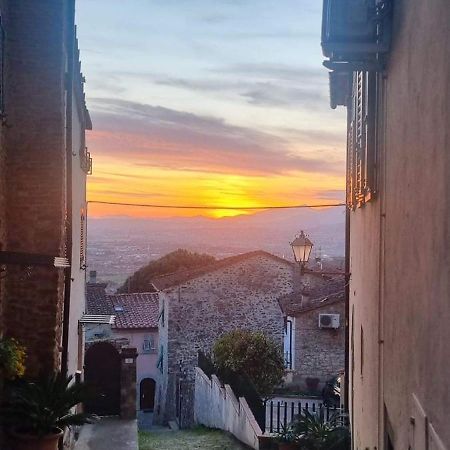 La Grotta San Michele Hotel Montevettolini Bagian luar foto