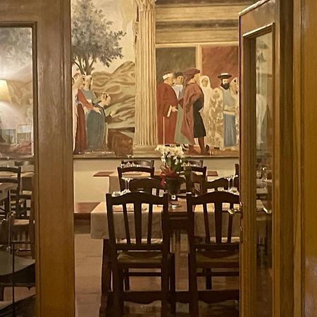 La Grotta San Michele Hotel Montevettolini Bagian luar foto