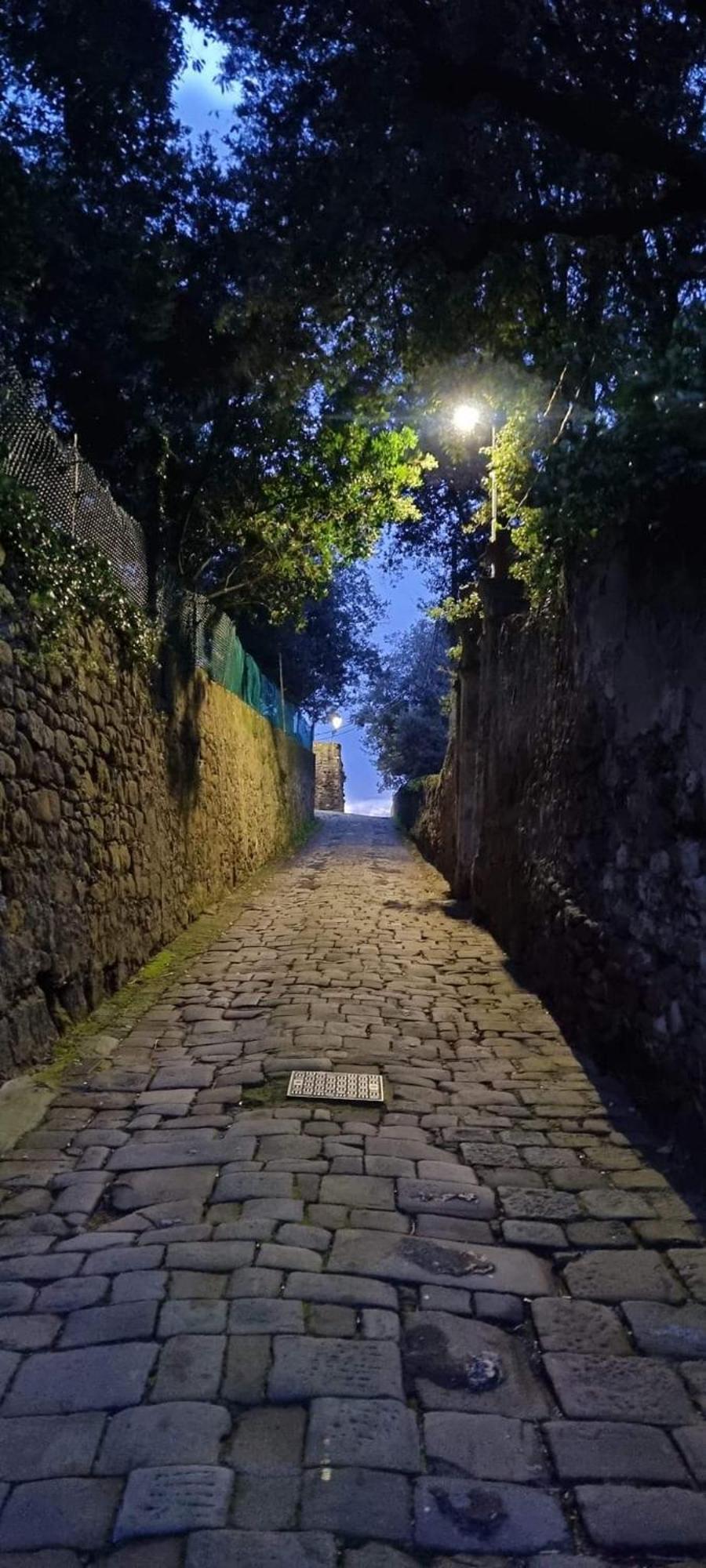 La Grotta San Michele Hotel Montevettolini Bagian luar foto