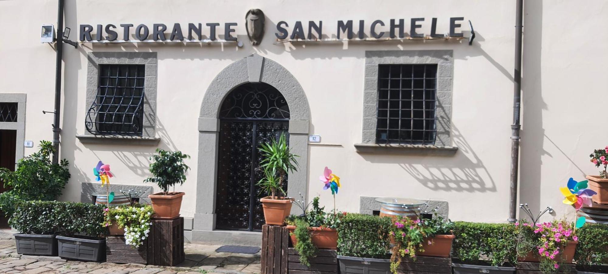 La Grotta San Michele Hotel Montevettolini Bagian luar foto